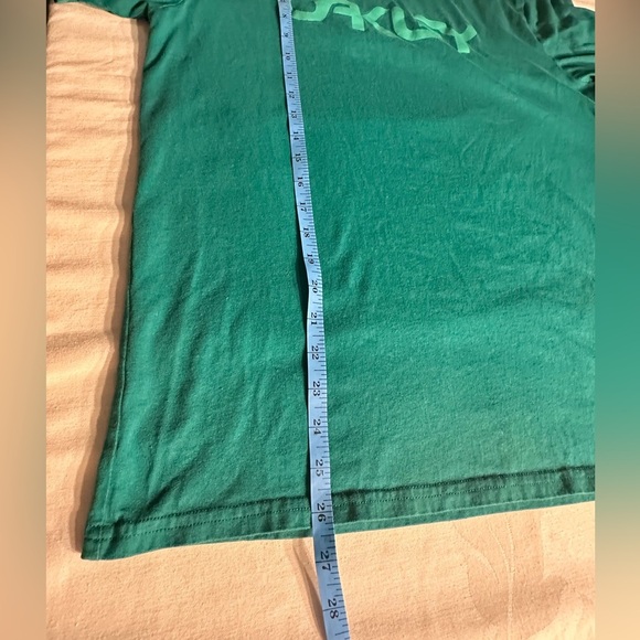 Oakley Short Sleeve Tee Pretty Teal Green Size Large - Picture 6 of 7